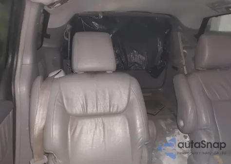 2010 Toyota Sienna Xle from USA, damaged, VIN 5TDYK4CC7AS294344